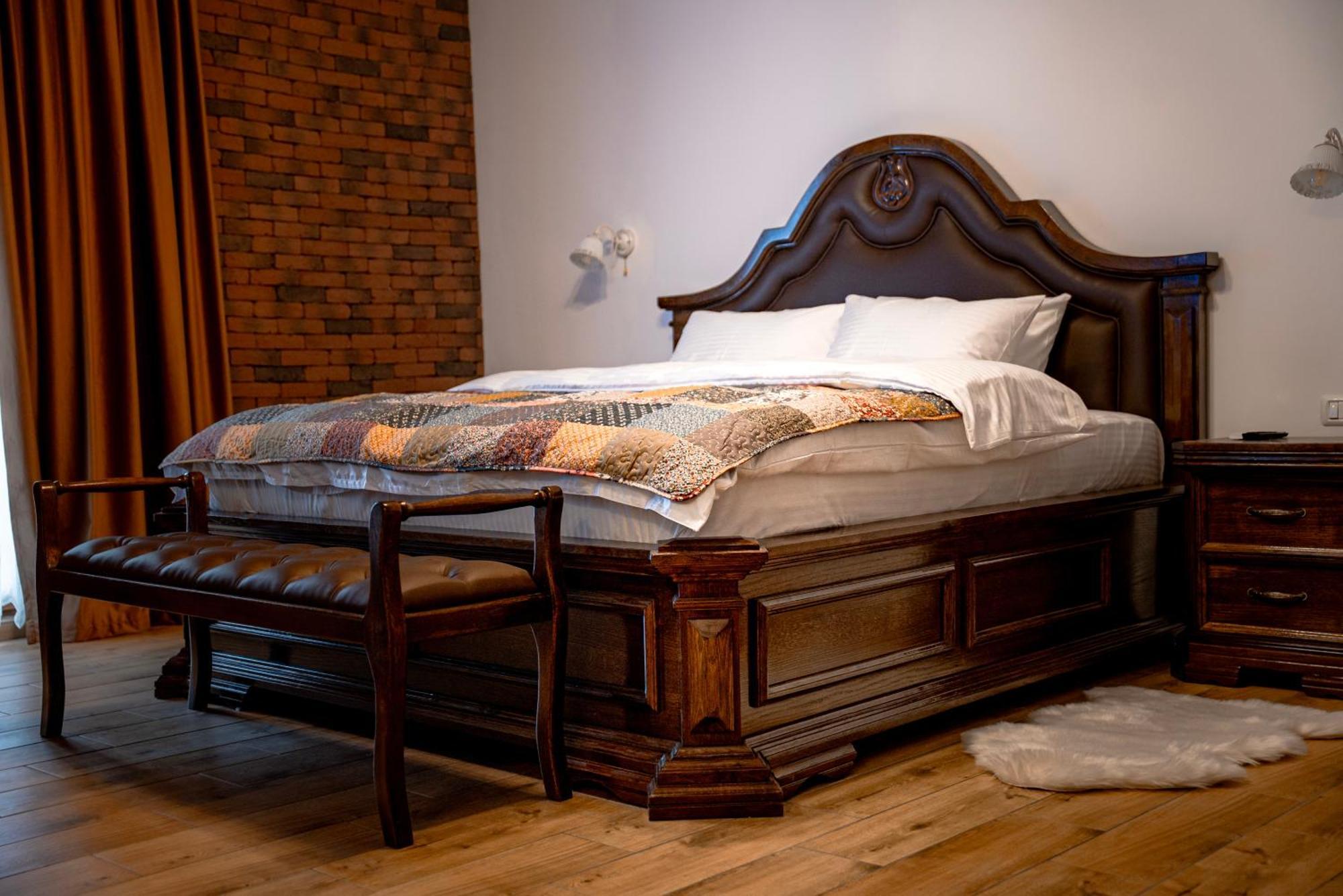 Bed and Breakfast Boutique Marlen à Ghimbav Extérieur photo