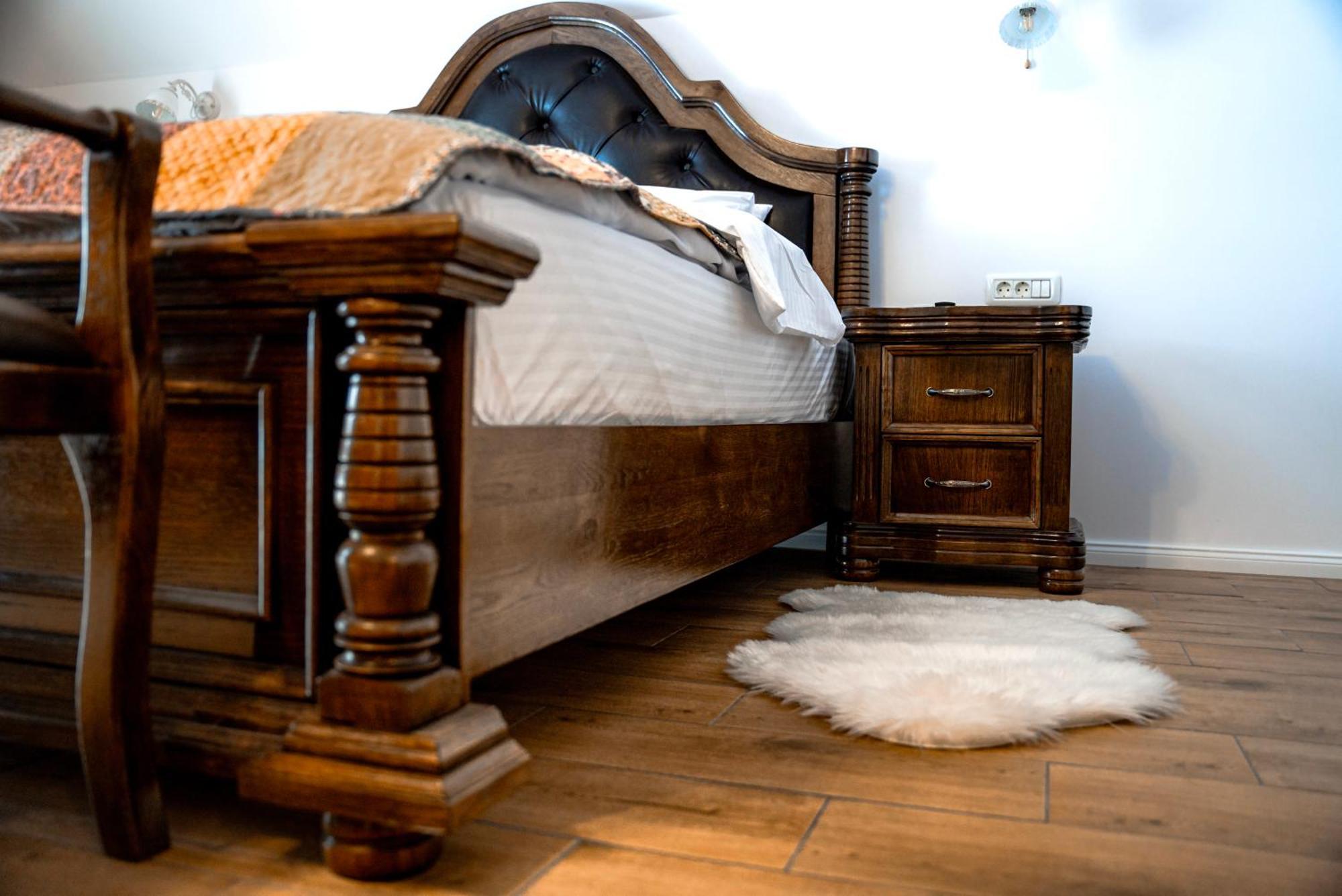 Bed and Breakfast Boutique Marlen à Ghimbav Extérieur photo